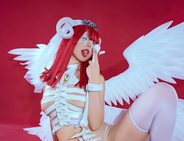 Coser@云溪溪 (Yunx1x1) Vol.062 奶桃 萝斯莉莉斯·六翼炽天使
