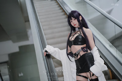 Coser@黏黏团子兔 漫展-米哈拉『烤全兔专属配菜』