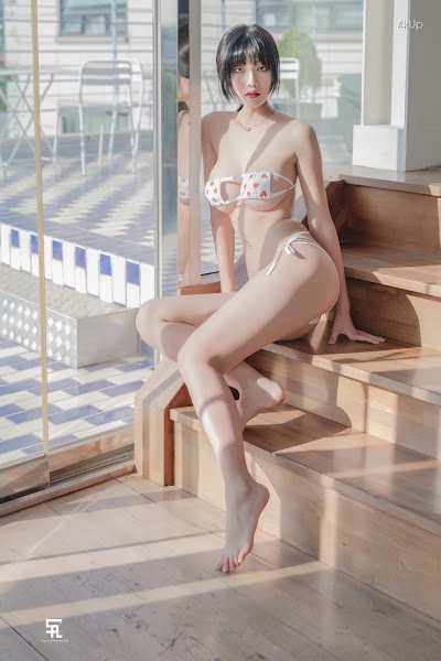 SAINT Photolife – Yuna & BLOOM Vol.01