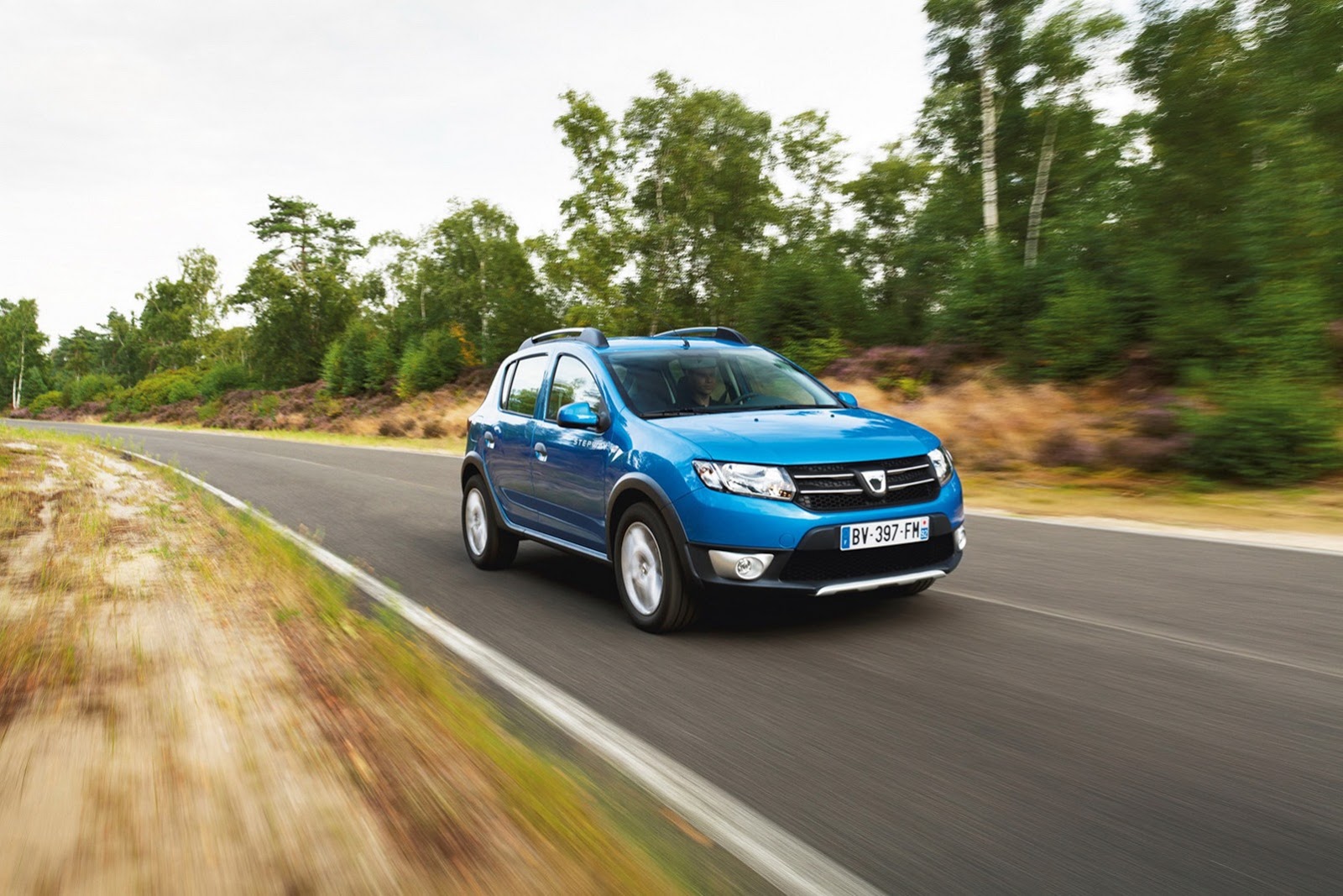 [Dacia-Sandero-Stepway-1%255B2%255D.jpg]