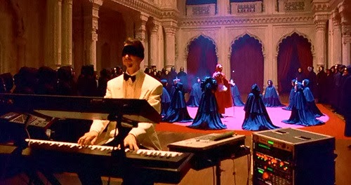 [De%2520Olhos%2520Bem%2520Fechados%2520Midia%2520Illuminati%252019%255B4%255D.jpg]