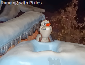 Olaf in Fantasyland