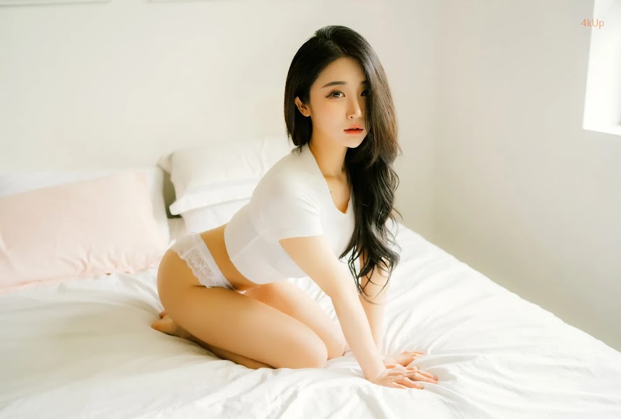 [Moon Night Snap] Bomi (보미) x Zia (지아) Together Vol.02