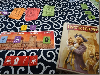 INTRIGUE INTRIGUE