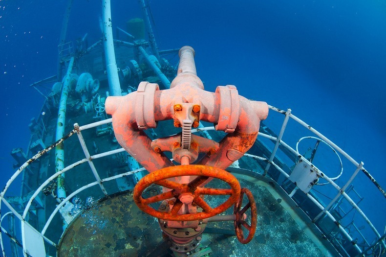 cayman-island-shipwreck-9