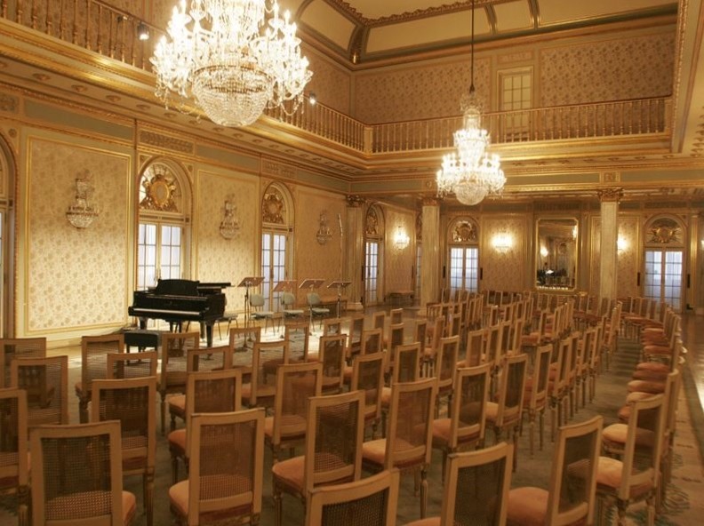 [Teatro%2520Nacional%2520S.%2520Carlos.25%255B7%255D.jpg]
