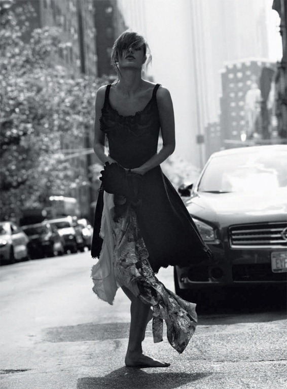 [russh%252B35%252B2010%252Bali%252Bambrosio_8%255B4%255D.jpg]