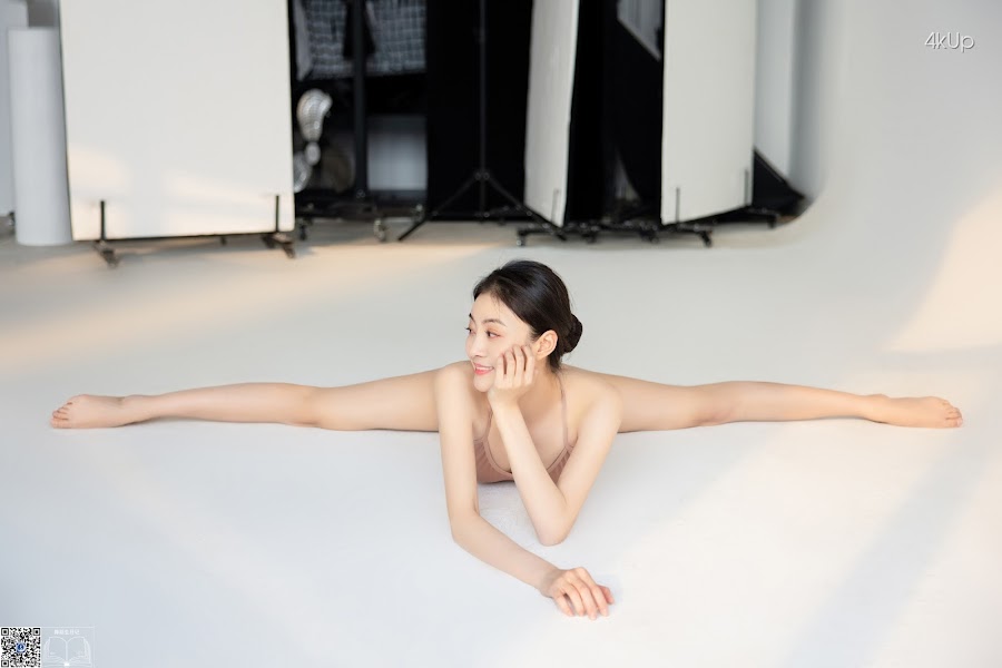 GALLI嘉丽 Vol.001 Mao Mao (毛毛)