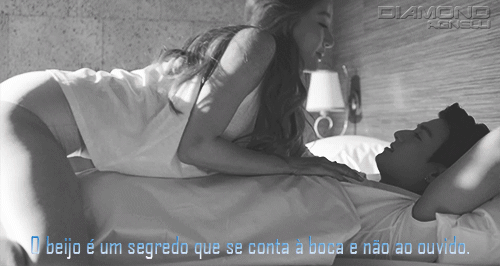 tumblr_ncnbftM5Bs1tnwpamo1_500.gif