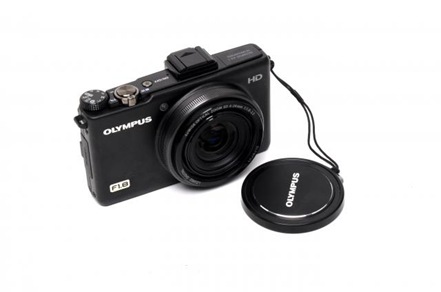 Olympus-XZ-1-compact-digital-camera.1