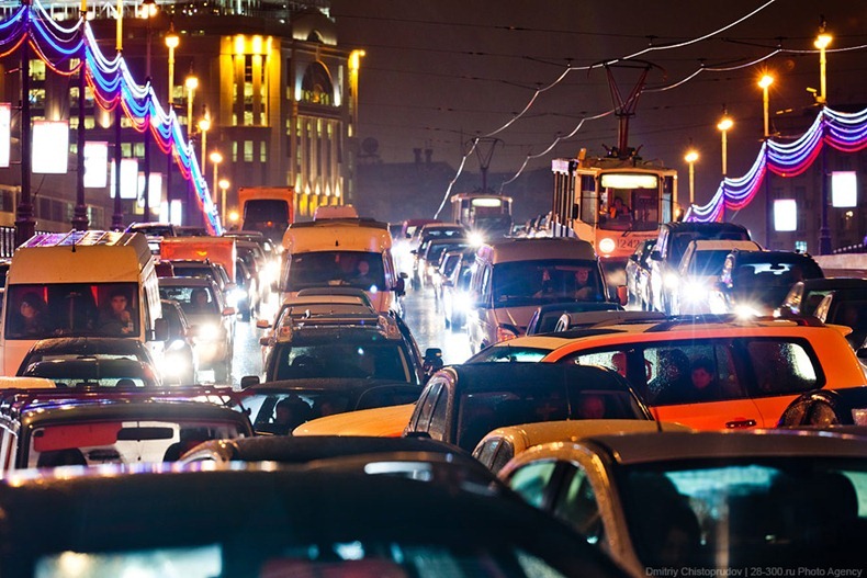 moscow-traffic-jam-11