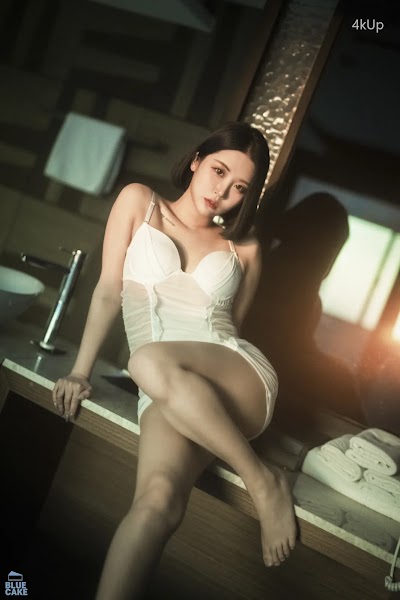 [BLUECAKE] Bomi (보미) SECRET