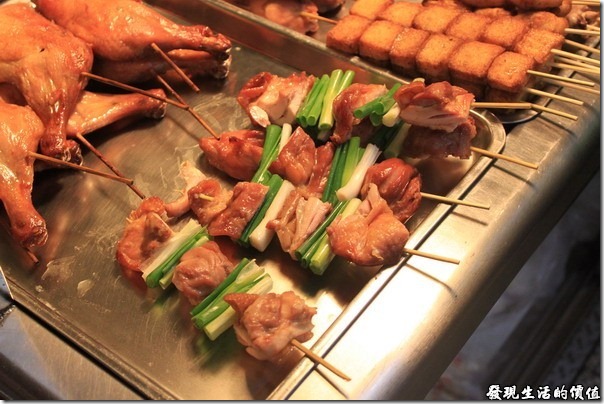 台南，上好烤魯味(滷味)，這雞腿肉沒有事先滷過，個人吃起來感覺SoSo。