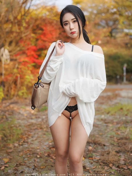 [Bimilstory] Bomi (보미) Vol.36 Outdoor Exposure – Purpose of Hiking