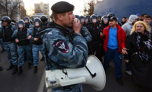 Фотографии беспорядков в Бирюлево