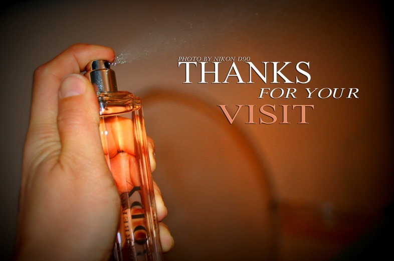 BURBERRY NEW body tender