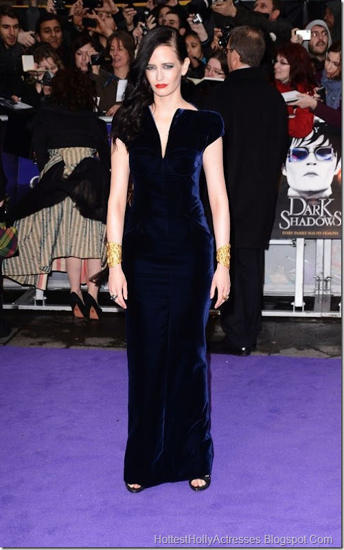 4 Hot Pics of Eva Green in Black Dress | Hot Hollywood Actresses