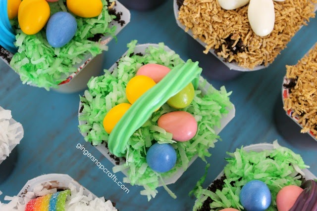 Easter snack cups with pudding