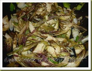 Tortelloni di ricotta con cipollotti bianchi, carciofi ed erbe aromatiche (4)