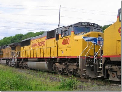 IMG_6298 Union Pacific SD70M #4100 at Peninsula Jct on May 12, 2007