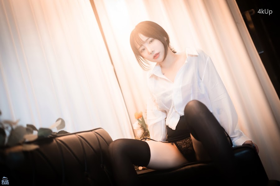 [BLUECAKE] Yeji (예지) Cat Play