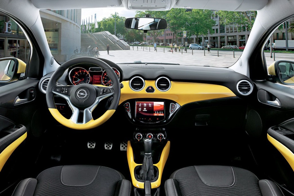 2013-Opel-Vauxhall-Adam-Interior-9.jpg?imgmax=1800