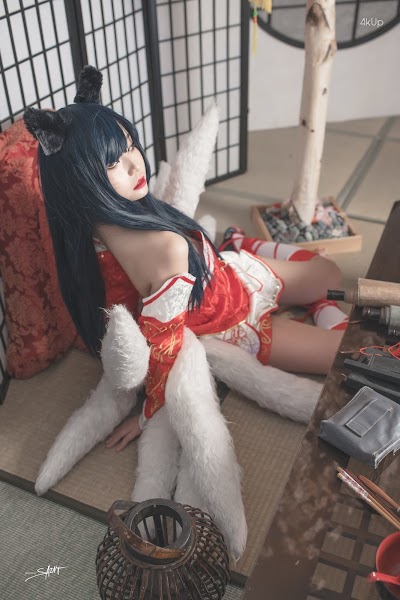 SAINT Photolife – Yuna & Ahri