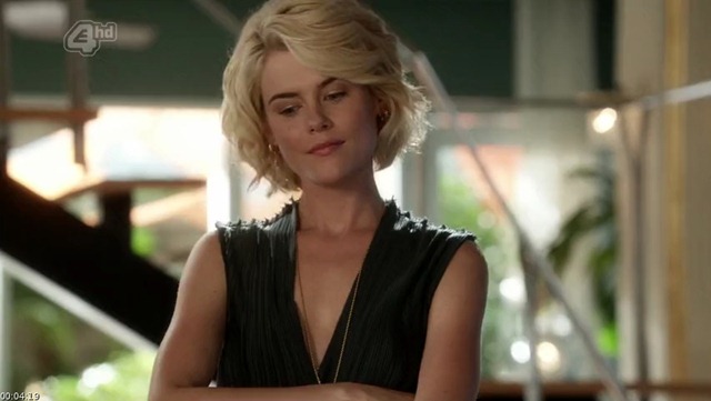 [Charlies.Angels.2011_screenshot_1%255B3%255D.jpg]