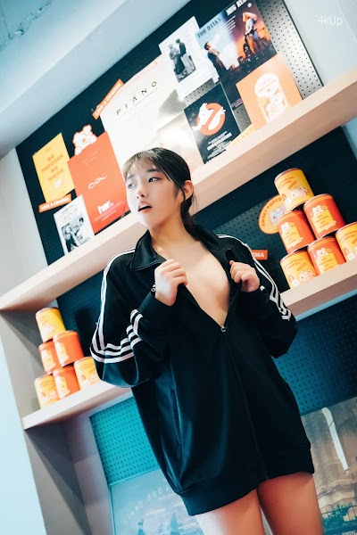 [Loozy] Sonson (손손) Cinema Girl (+S.Ver)