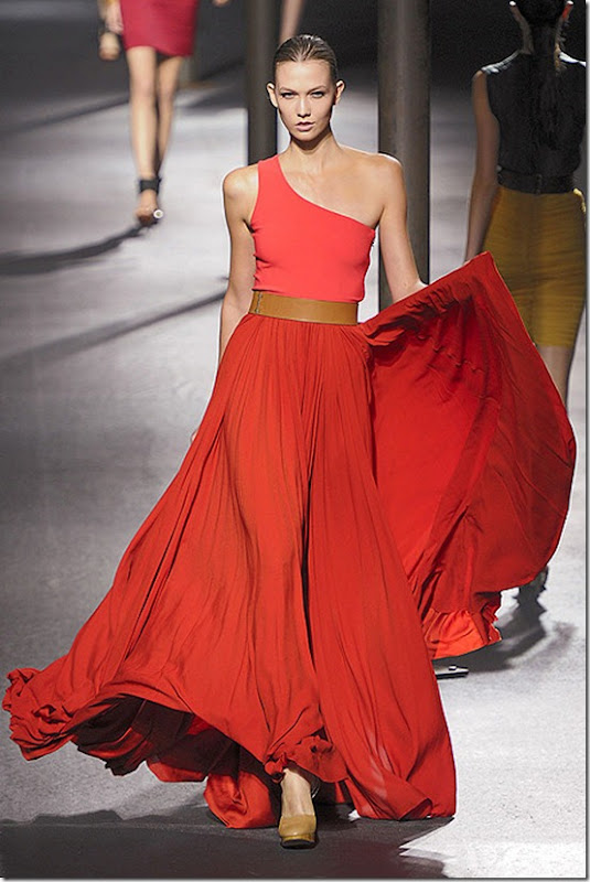 Lanvin-SPRING-2011-RTW-PODIUM-027_runway