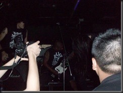 549906_10200761122292870_791206340_n