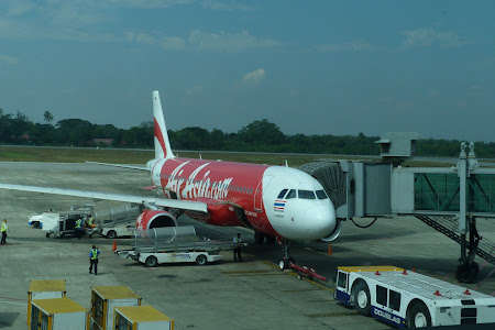 Cum sa ajung in Myanmar: Air Asia la Yangon