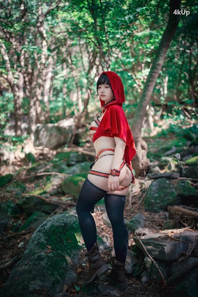 DJAWA Photo – Mimmi (밈미) Naughty Red Hiring Hood