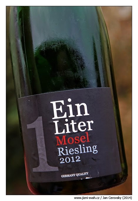 [Ein-Liter-Mosel-Riesling-2012%255B3%255D.jpg]