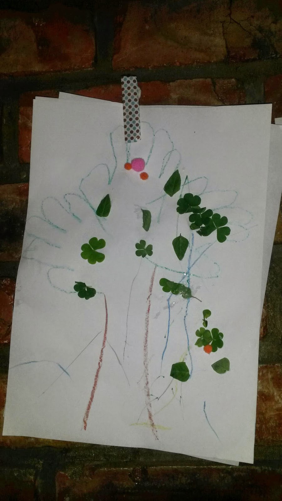 Kiddie crafts - a tree of sorts - Just Ella Bella