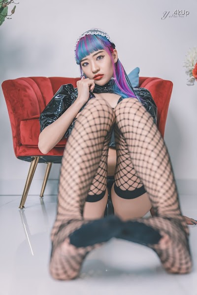 [YAHANII] Biya – Dark Maid