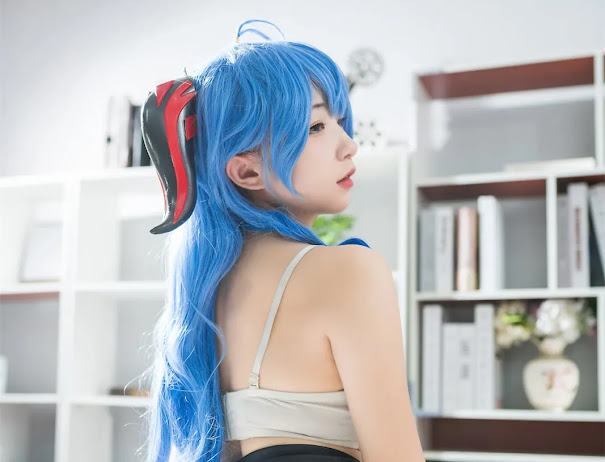 Coser@花铃 甘雨秘书OL