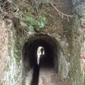tunneltje in de Levada dos Maroços. Deze is kort en behoeft geen speciale uitrusting.