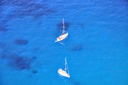 03. Mare albastra la Zakynthos.JPG