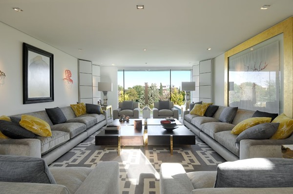 decoracion-en-salon-sillon-gris decoracion-en-salon-sillon-gris