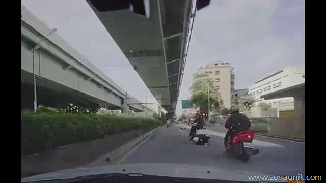 [Tabrak%2520Lari%2520%25281%2529%255B2%255D.png]