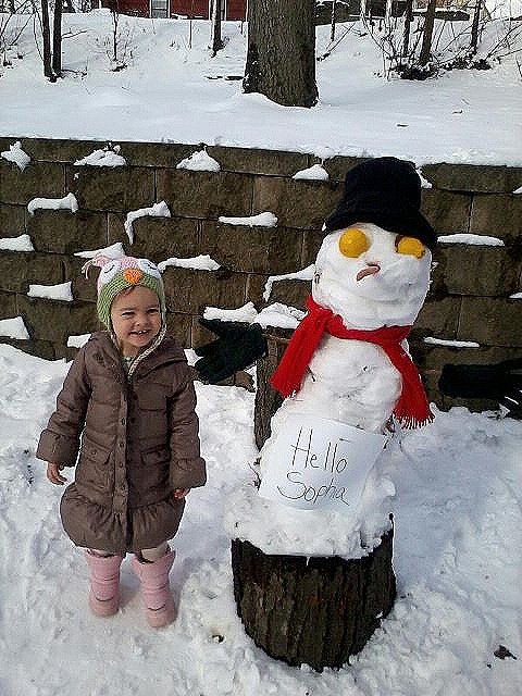 [Sophia.snowman%255B5%255D.jpg]