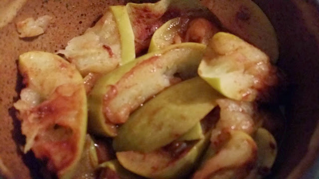 Cinnamon Apples Cell photo by Trisha