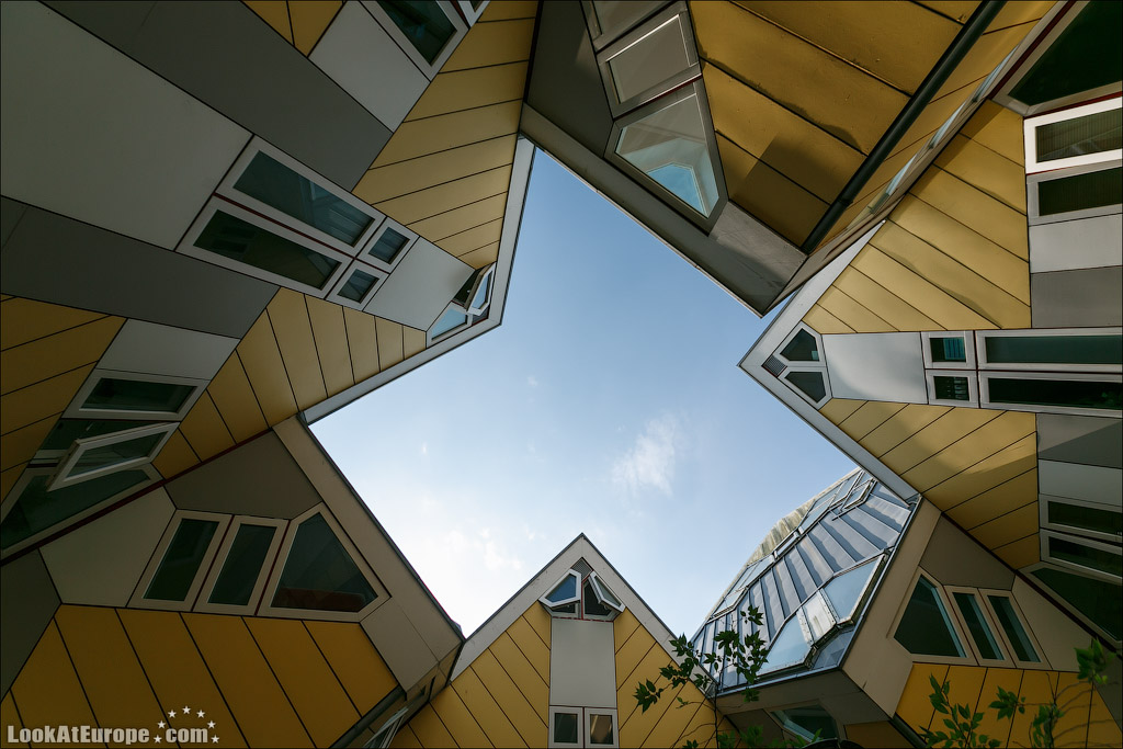 LookAtEurope.com - Кубические дома в Роттердаме | Holland, Kubuswoningen in Rotterdam