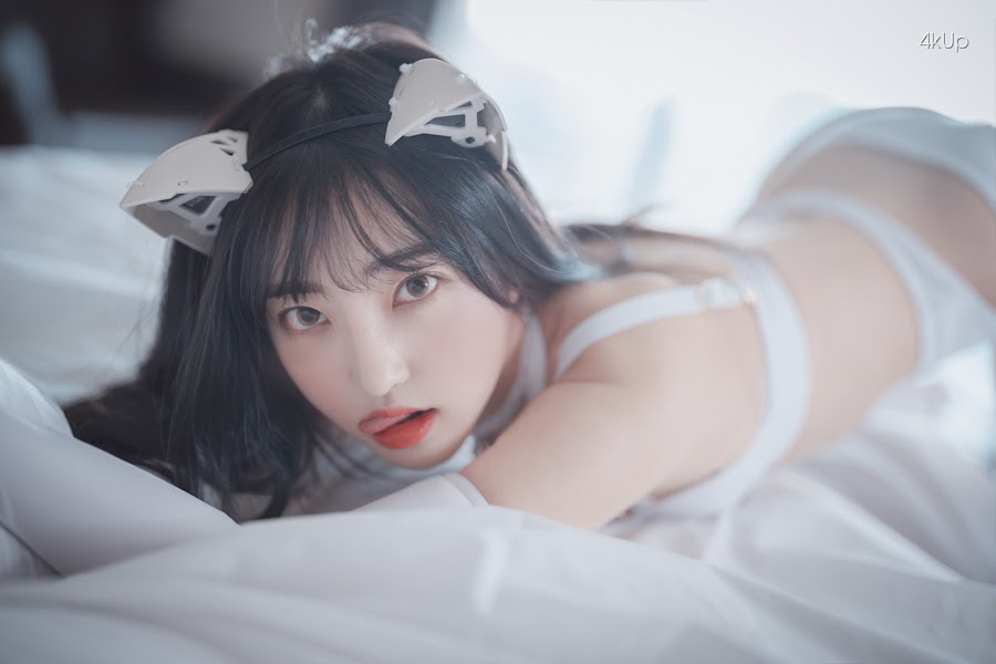 DJAWA Photo – HaNari (하나리) Snow Cat #2