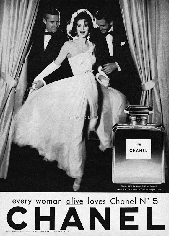 1957 Suzy Parker by Richard Avedon