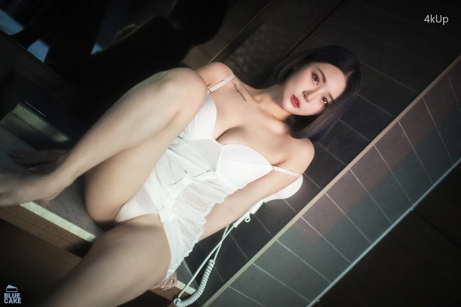 [BLUECAKE] Bomi (보미) SECRET