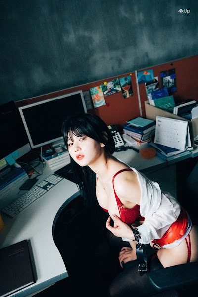 [Loozy] Zia (지아) – Office slave Part2