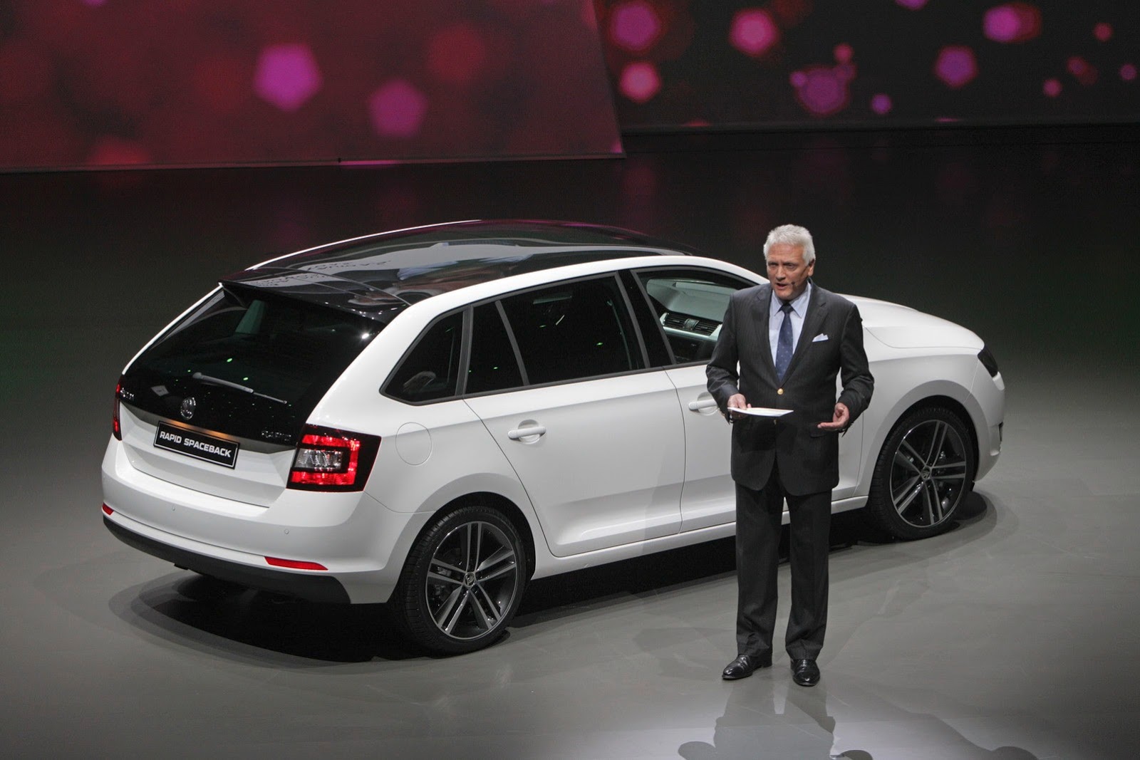 [VW-Group-Night-Event-71%255B2%255D.jpg]