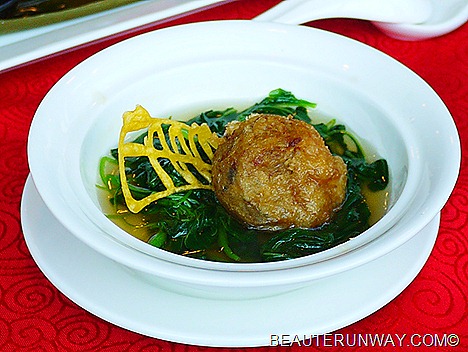 OLD HONG KONG TASTE REVIEW Vegetarian Stuffed Bean Curd Skin with Assorted Mushrooms, Bamboo Shoot